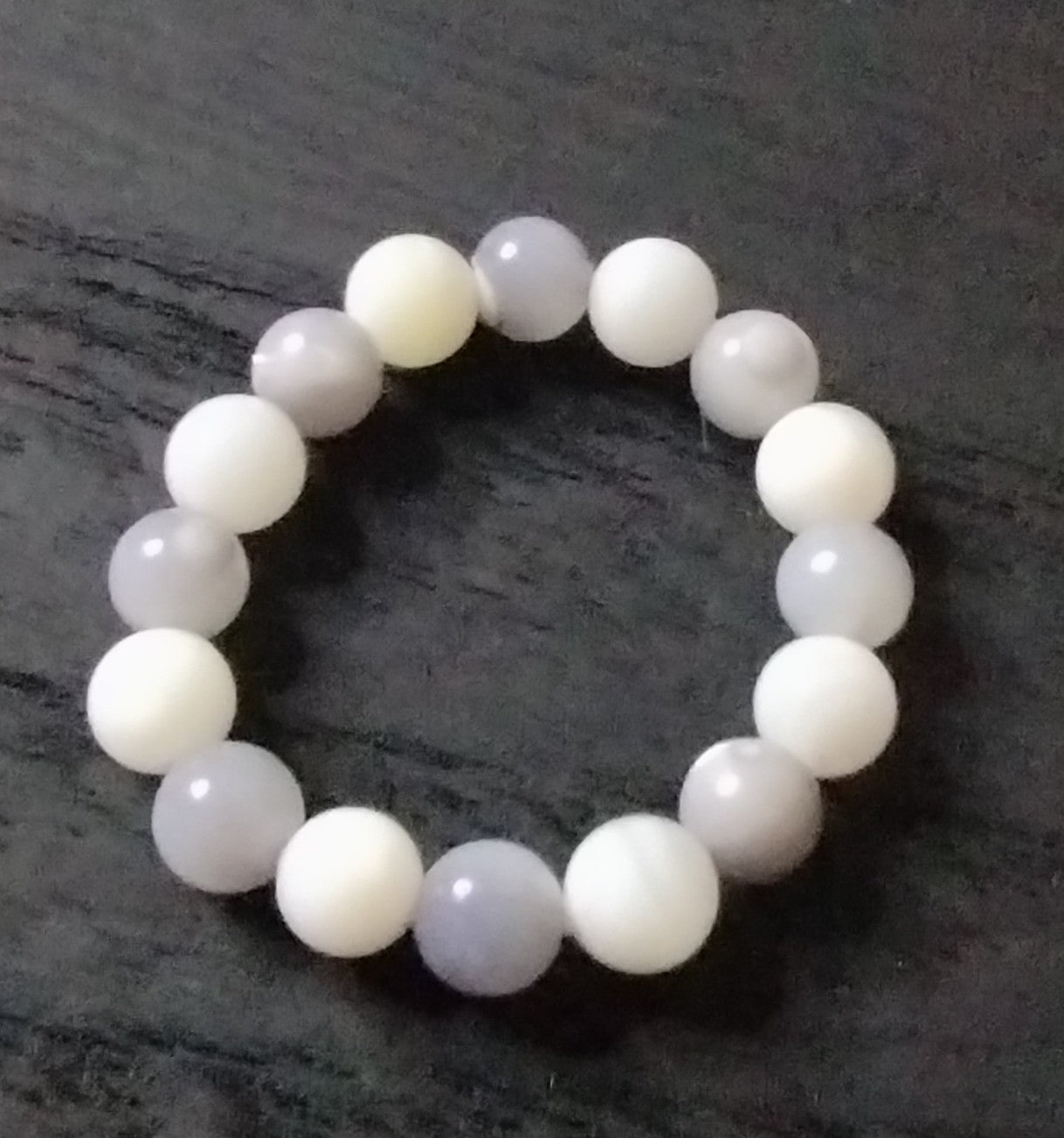 White Agate and Light Gray Mother of Pearl Ring