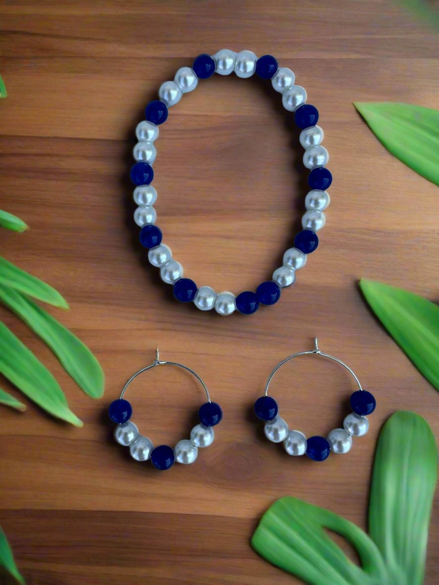 Blue Aventurine and Glass White Pearl Set