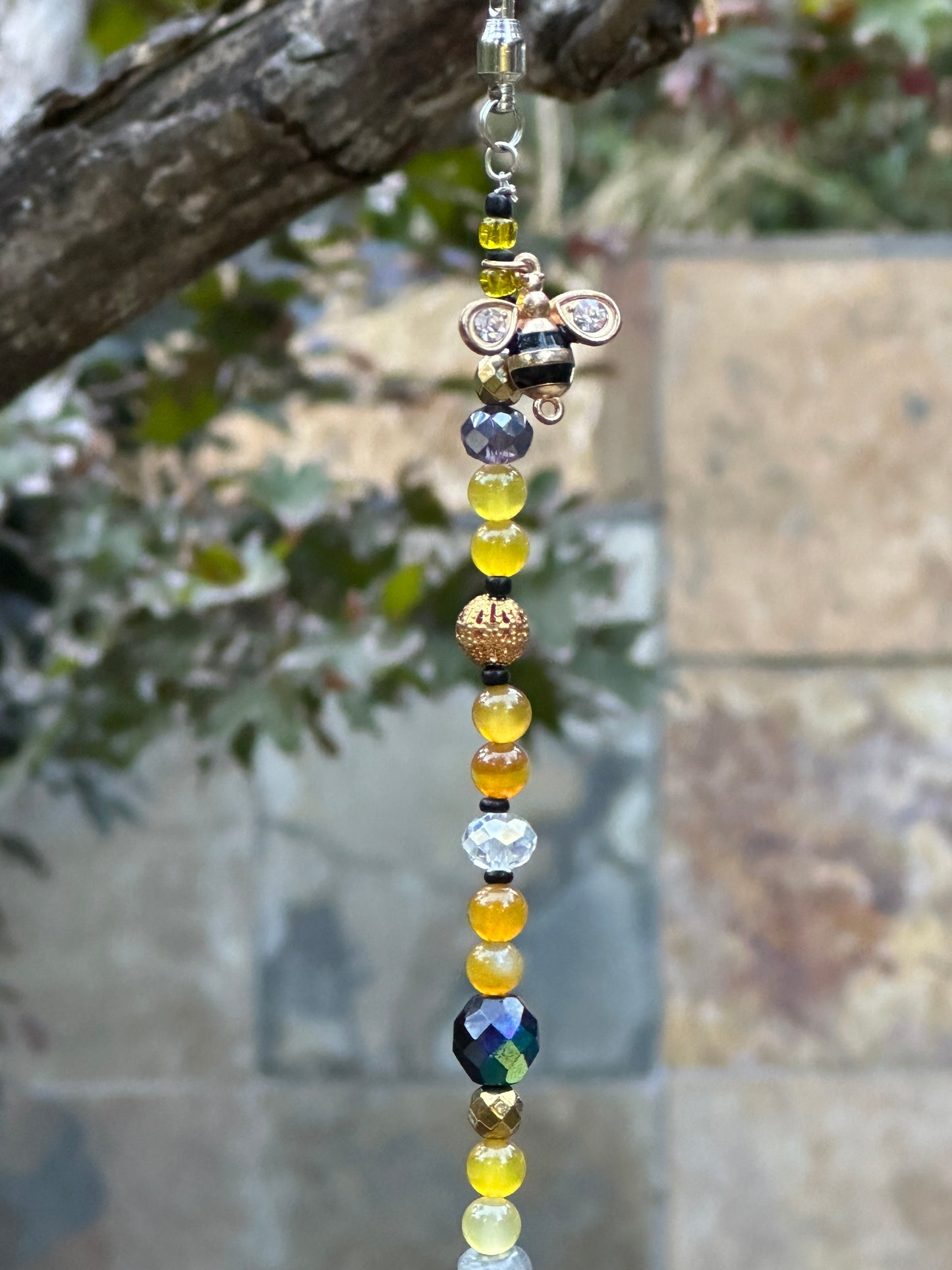 Bumble Bee Suncatcher – Golden Glow & Labradorite Magic