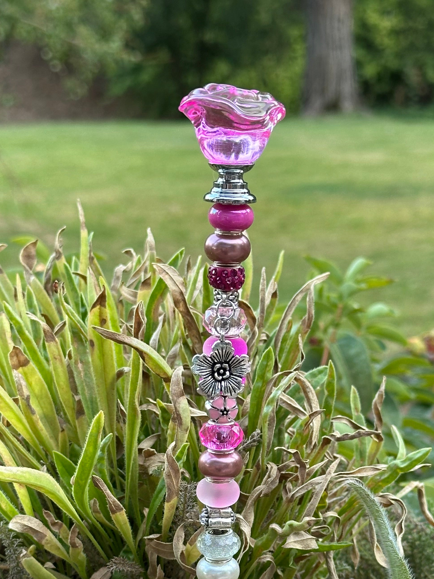 Fairy Wand Garden Stake in Pink and White With a Silver Flower Charm