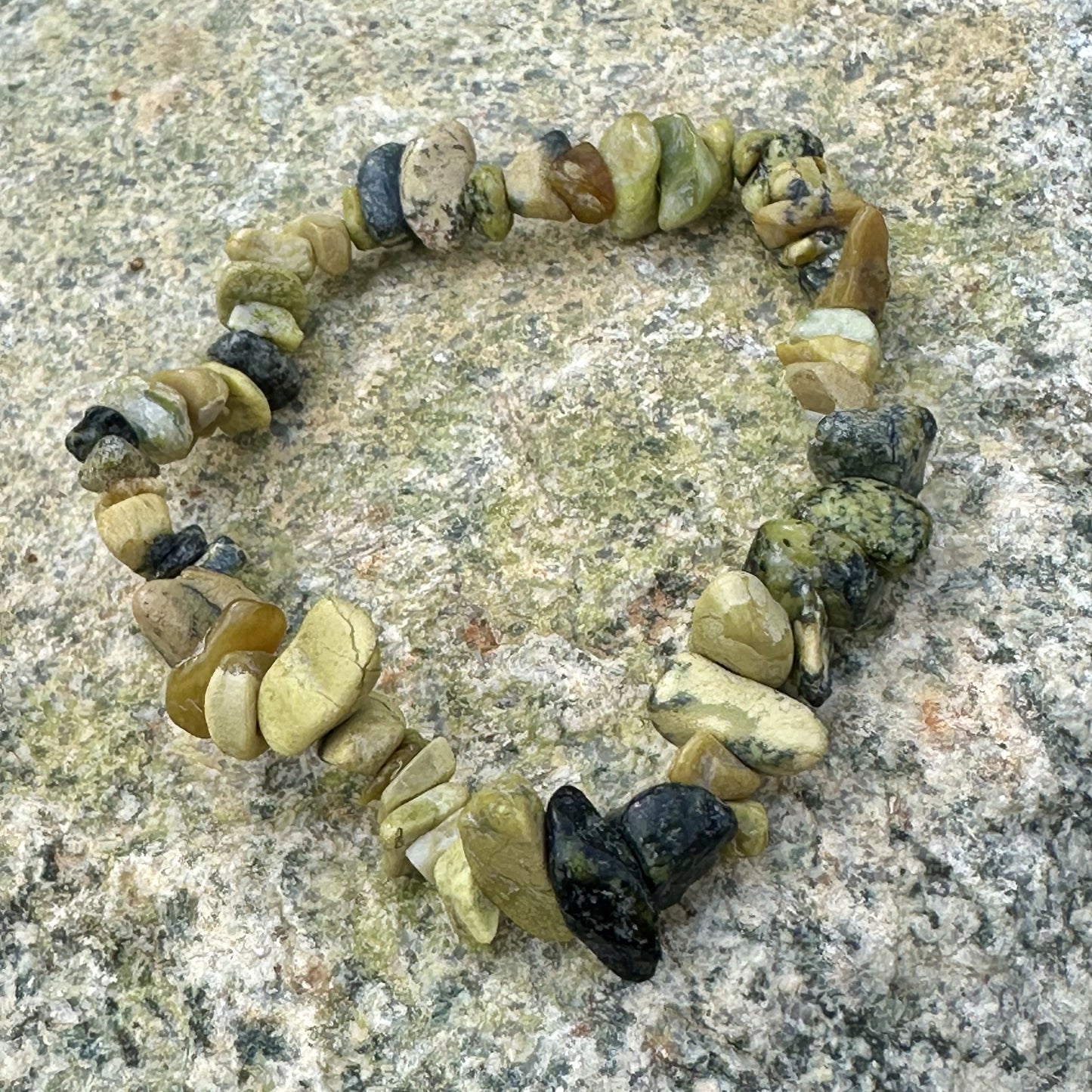 Yellow Turquoise Chip Stone Bracelet