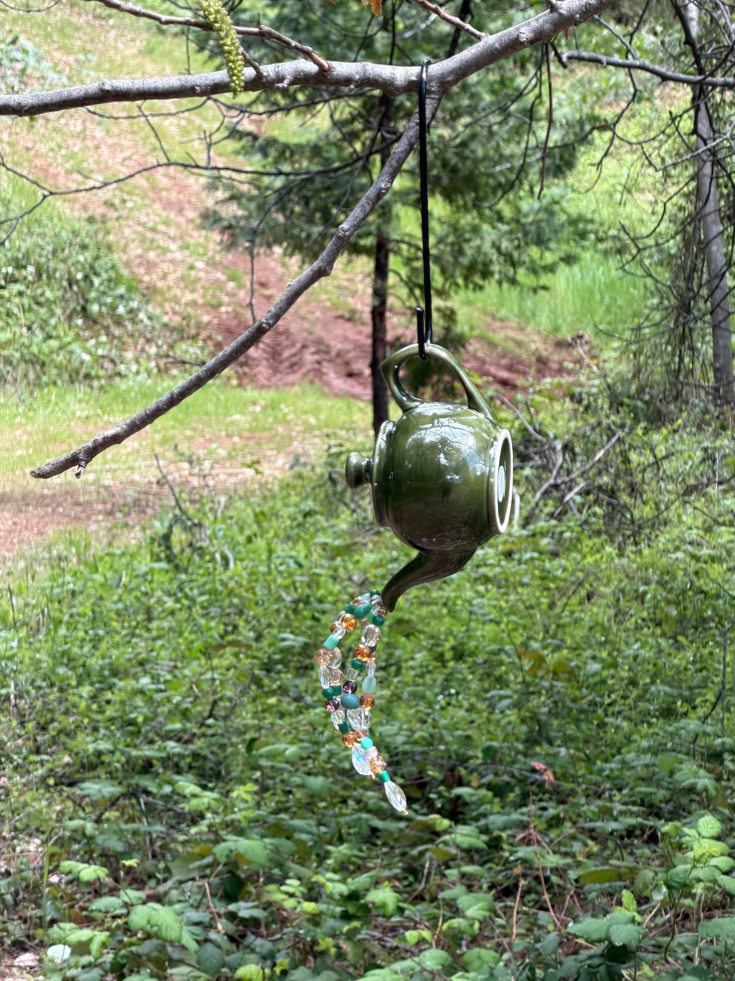 Solid green teapot