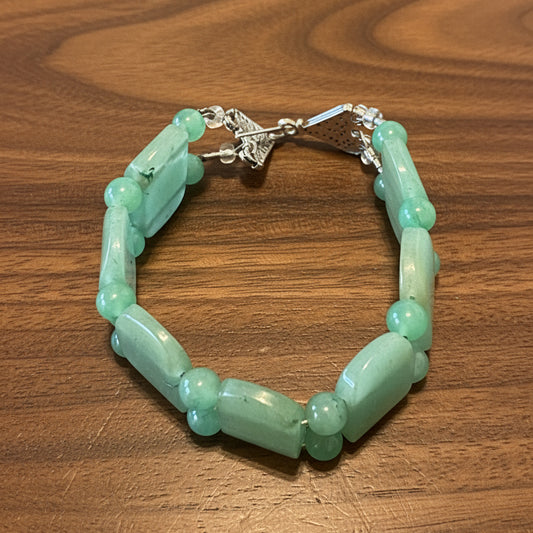 Green Aventurine Bracelet with Silver Triangle Clasps