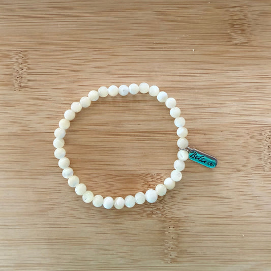 White Mother of Pearl Bracelet With Believe Charm