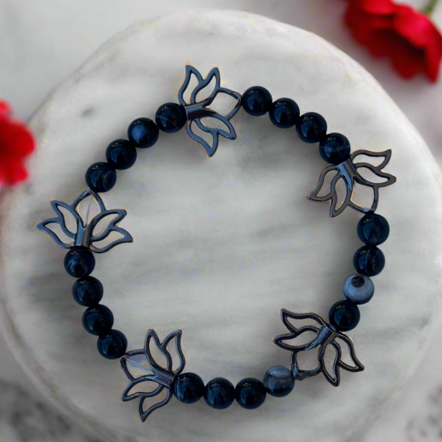 Banded Black Agate and Lotus Flower Bracelet