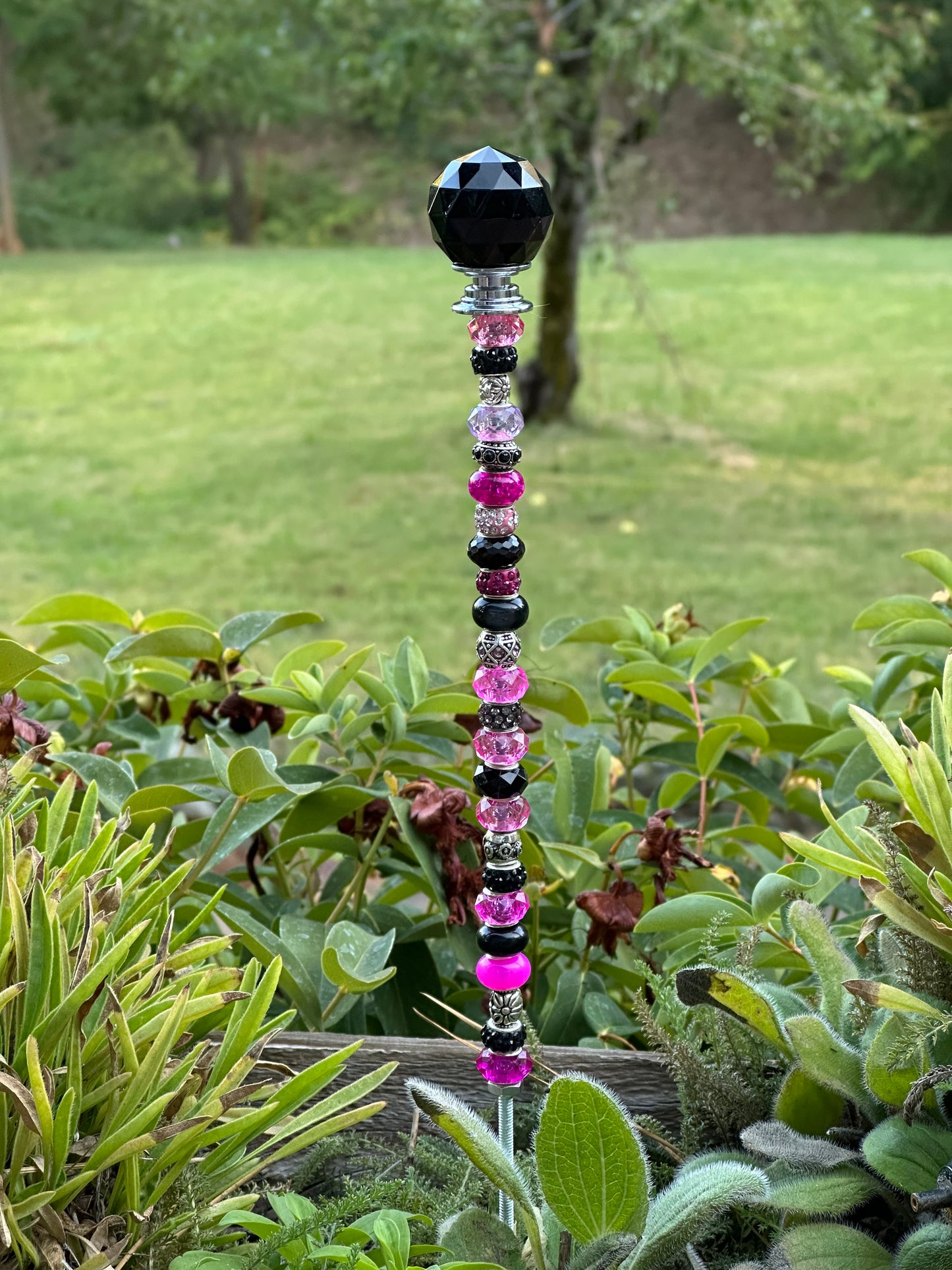 Fairy Wand Garden Stake in Black, Pink and Red