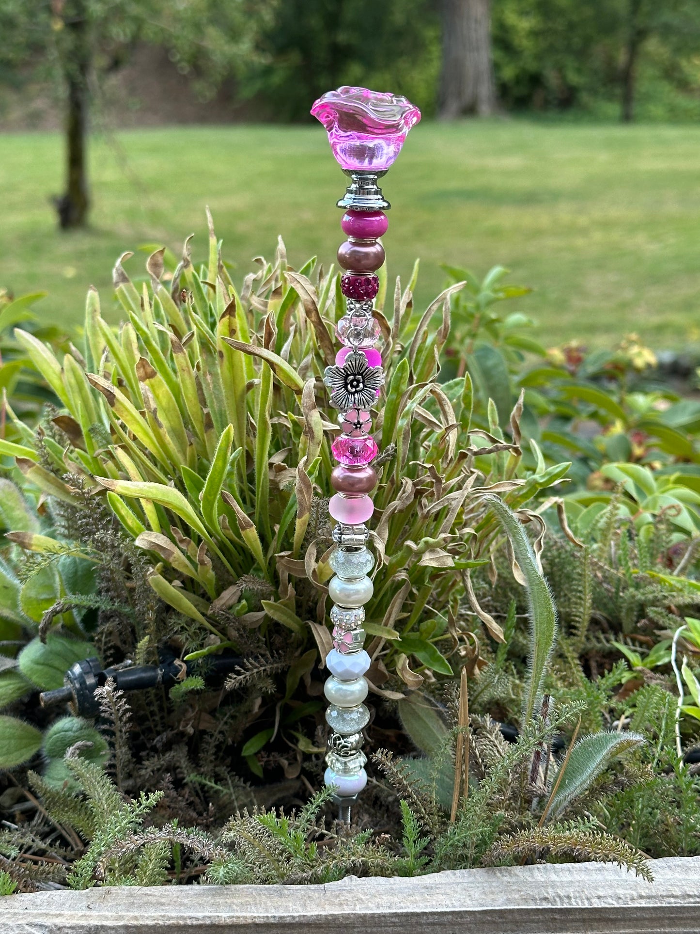 Fairy Wand Garden Stake in Pink and White With a Silver Flower Charm