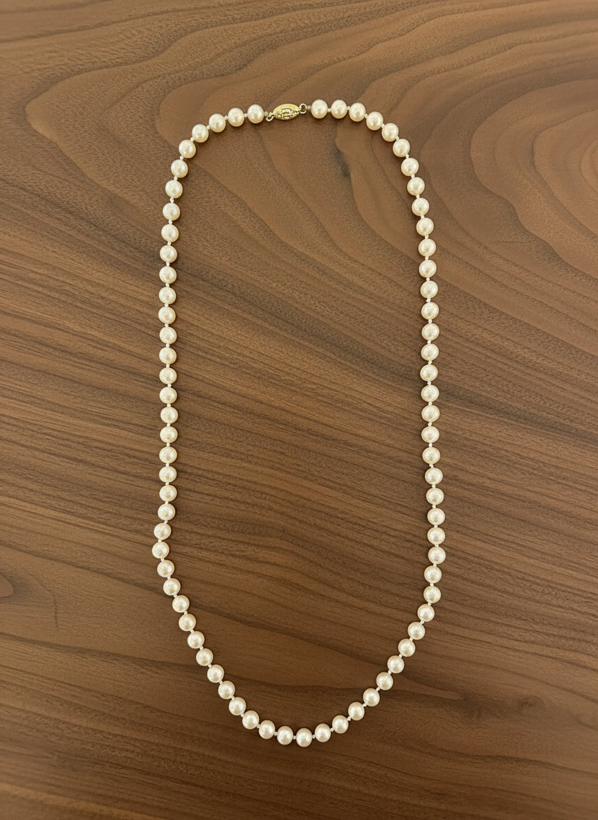Cream Colored Glass Pearl Necklace