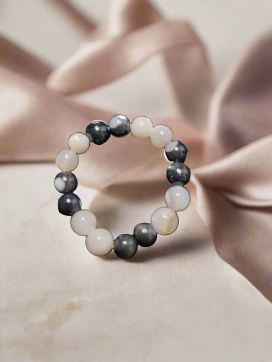 Black and White Mother of Pearl Stretch Ring