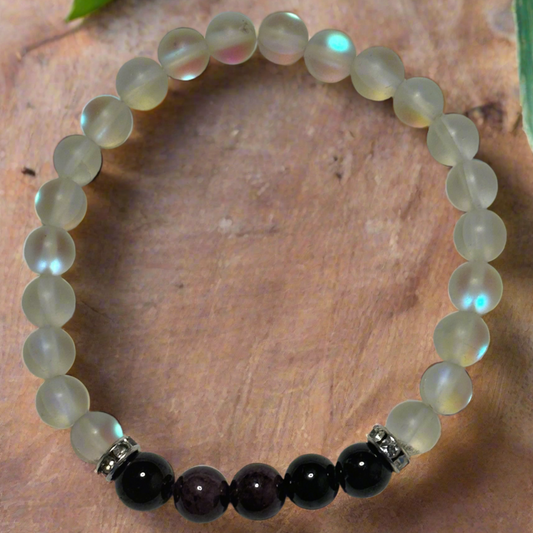 Chinese Garnet and White Synthetic Opal Bracelet
